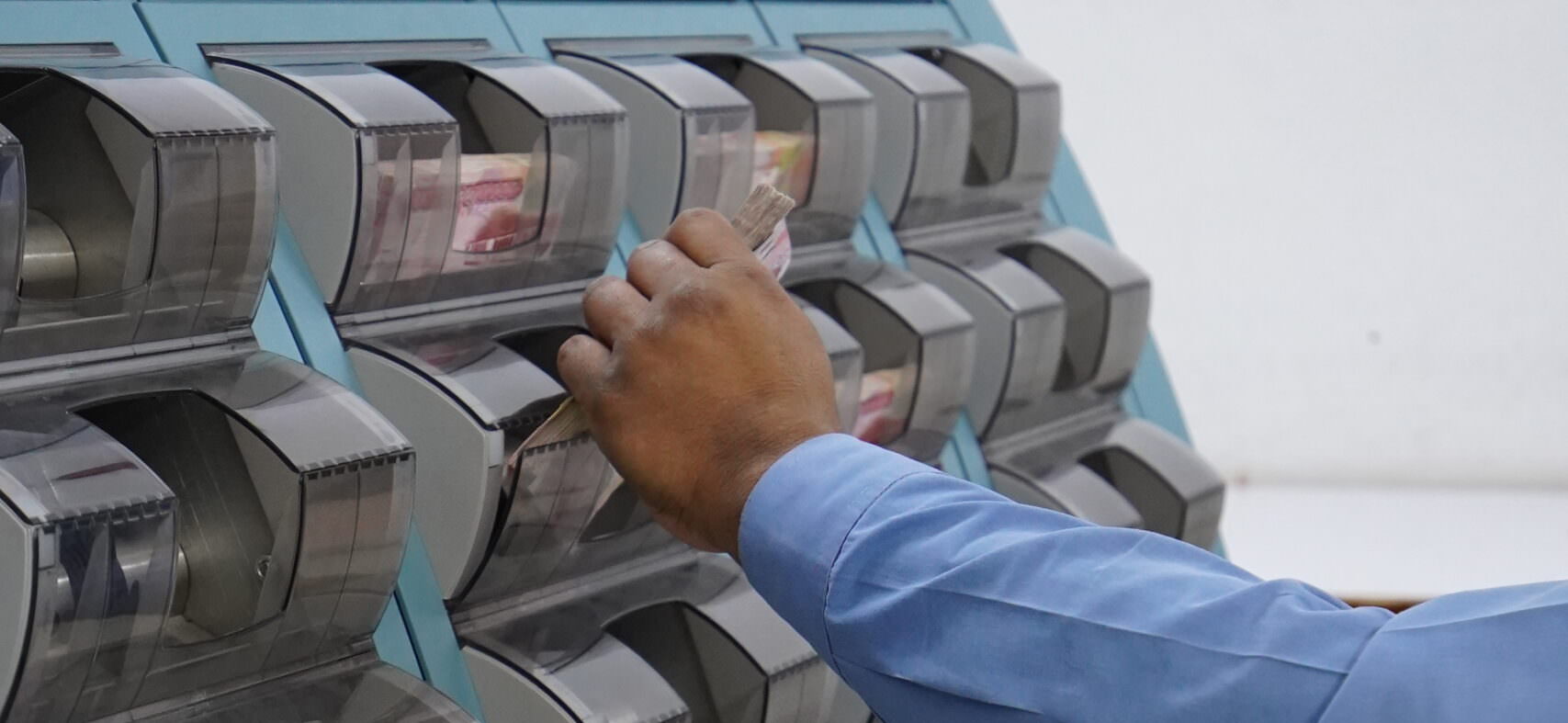 Almoayyed Cash Processing Centre