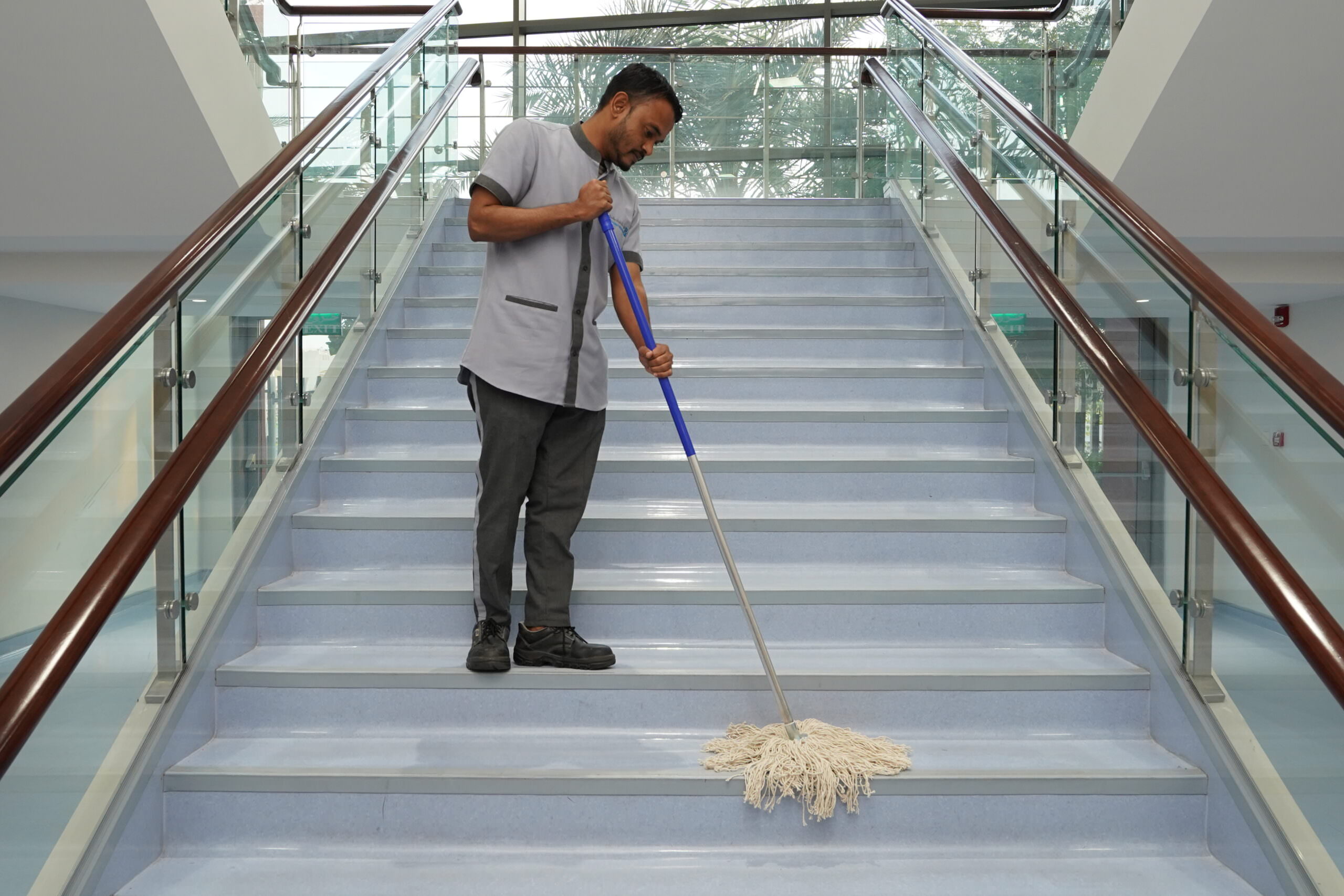 Almoayyed Cleaning and Maintenance
